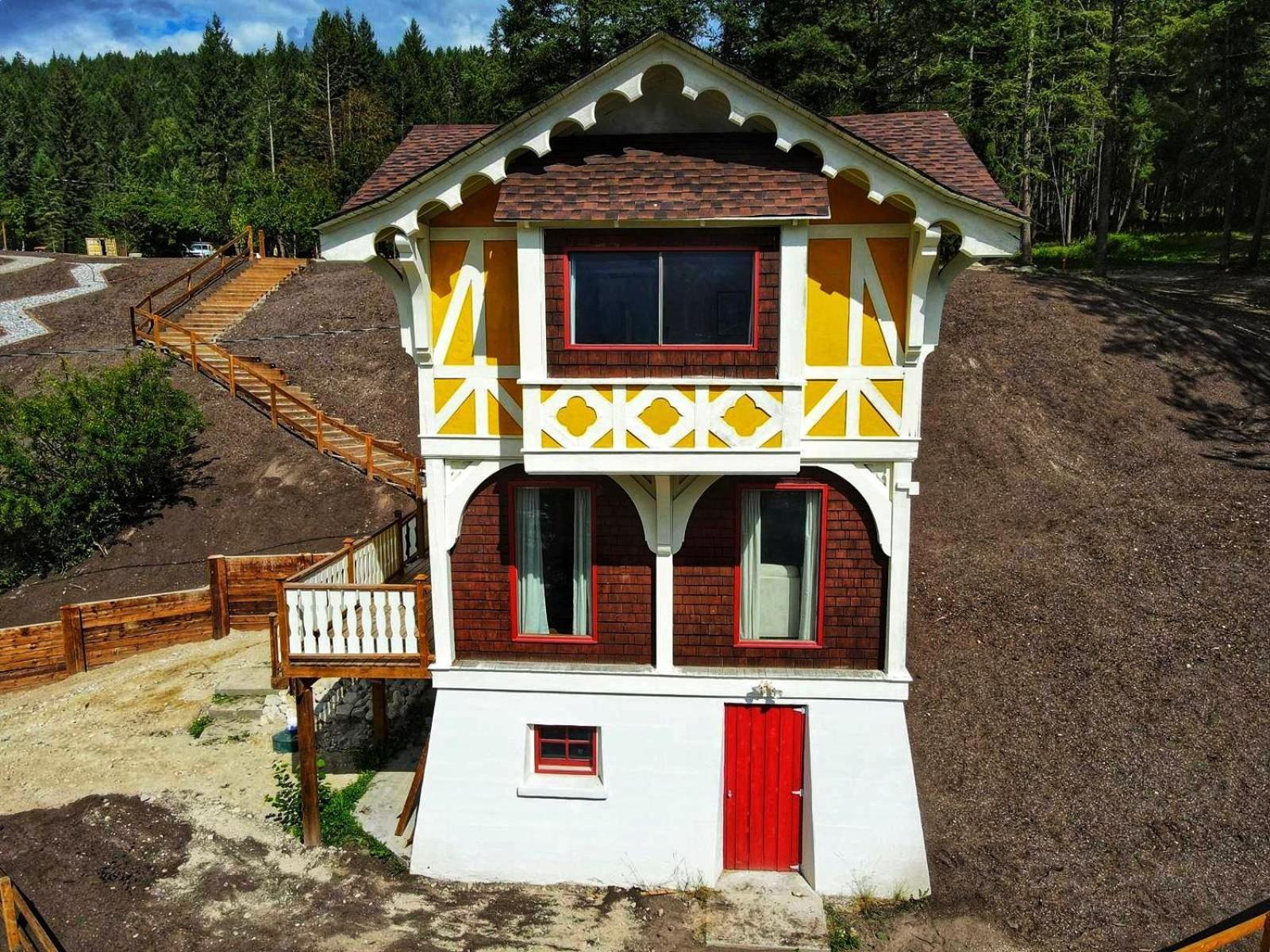 Chalet Heimann - Edelweiss Village Golden Exterior photo